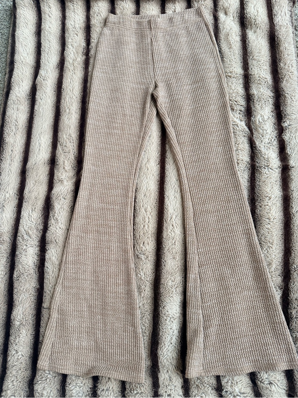 American Eagle Outfitters Ribbed Flare Knit Pants - Taupe